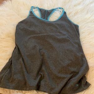 Champion workout top